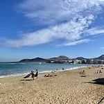 Moderno Apartamento junto a Las Canteras