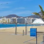 Premium Las Canteras Beach