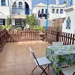 Playmar Relaxing Townhouse