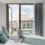 Lujoso Ático gran terraza solarium privado Jacuzzi sauna