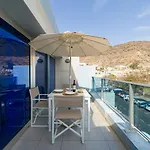 View Valley Mogan Beach