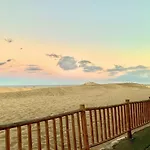 Las Dunas De Maspalomas Y El Mar A Un Paso