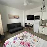 Arguineguin Beach Lux Solarium Petite