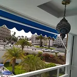 Playa del Inglés 5 min walk from Yumbo! 204
