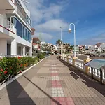 Cute Apartment In Salinetas Beach.