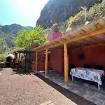 Welcoming House With Mountain View In Ingenio