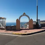 Paradise Corner - Great View To Amadores Beach