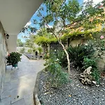 Villa Aguacate