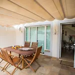 Orquidea Holiday Modern House