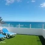 Isabel Del Mar