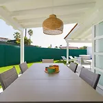Aquarium Bungalow Private Jacuzzi, 3 Bedrooms, Ac And Bikes