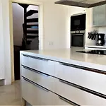 Villa De Luxe 5***** Golf - Piscine Chauffee - Home Cinema - Billard