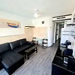 Oceanfront Deluxe-45M, 2 Big Pools,2Aircondition, 2Tv-65\