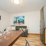 Blue Ski 6 By Homestaygrancanaria