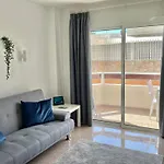 las camelias 215