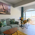 Green Dream Apartment