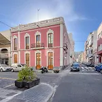 Triana Cool Studio