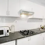 The Greey\'S House B
