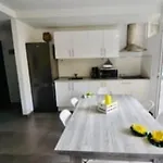 Las olas apartment