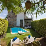 Salobre Villas Golfers
