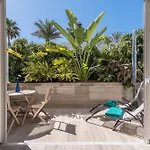 Home2Book Stylish Tropical Apt Terrace & Pool