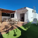 Bungalow Con Jardin Privado Junto Al Yumbo