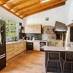 Casa Cueva