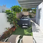 Bungalow 2-4 Playa Del Ingles With Jacuzzi