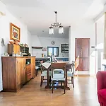 Lujosa Vivienda Vacacional Típica Canaria con Jacuzzi BBQ WIFI