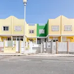 Duplex Familiar En Playa De Arinaga