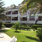Cura Marina - Exclusive Duplex, Pool And Garden, Beach At 50 Mt, Wifi 450 Mbps,