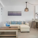 Home2Book Beachy Vibes Sea Side Apartment, Guia