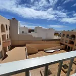 Exclusivo Apartamento Muy Cerca De La Playa De Arinaga Con Balcon