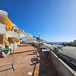 Modern Apartment With Sea View Nearby The Beach