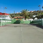 5Br House - Pool & Parking - Tennis Court