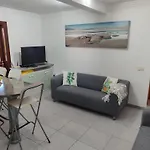 Casa Reyes Fataga Apta Reyes