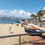 Las Canteras Sealove