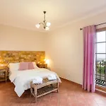Casa Yaraina
