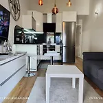 Capri Bungalow M Hermosa