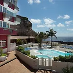 Salema Beach La Estrella
