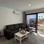 Modernes Apartment Mit 1 Schlafzimmer Und Balkon Im Herzen Von Playa Del Ingles, Gran Canaria