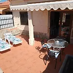 Casita De Gatas Olia