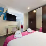Suites Garden Loft Velazquez
