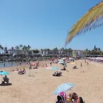 Golden Beach Appartement Met Pool