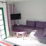 Moderno apartamento con vistas al mar