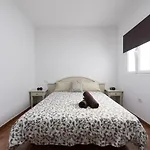 La Madera - Urban Home Near The Airport - Wifi