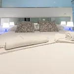 Flatguest Santa Catalina + Beach + Central + Wifi