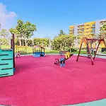 Flatguest Ramblas Golf 6C - Parking + Pool + Gym