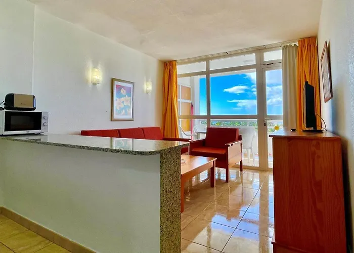 Seaview Friendly Holiday Home 4