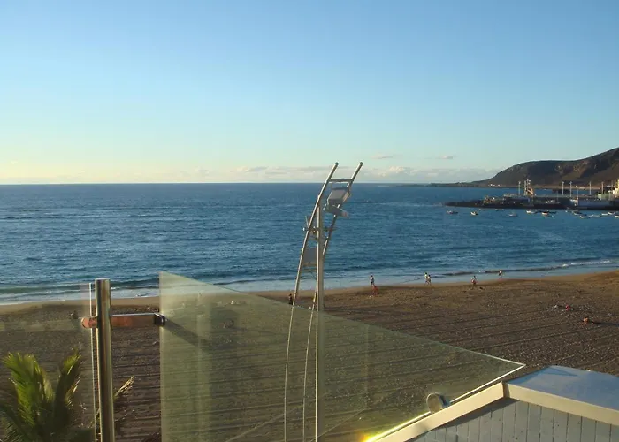 Las Canteras Premium
